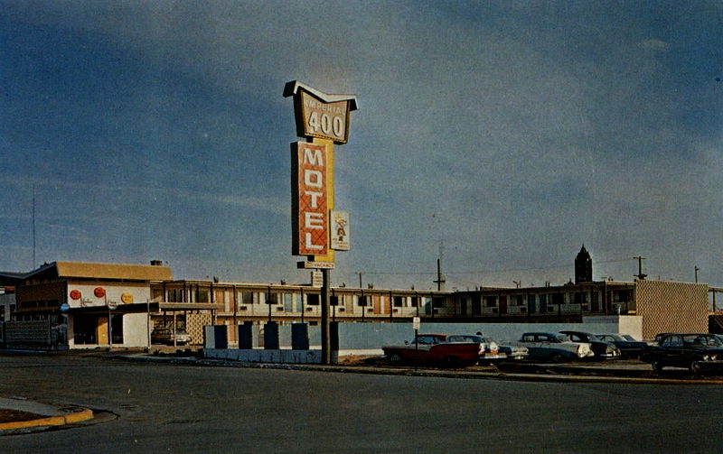 Imperial 400 Motel - Vintage Postcard Of Bay City Location
